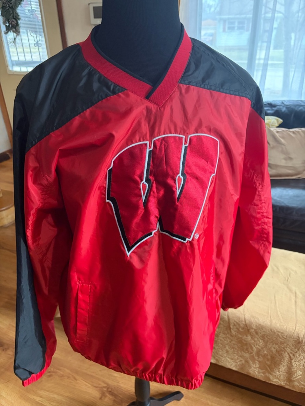 University Red Pullover Windbreaker with Contrasting Black Panels